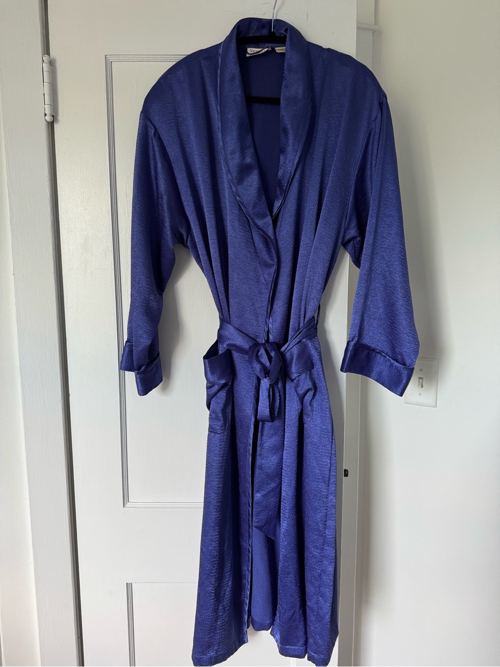 Vintage VS Gold Label Robe
